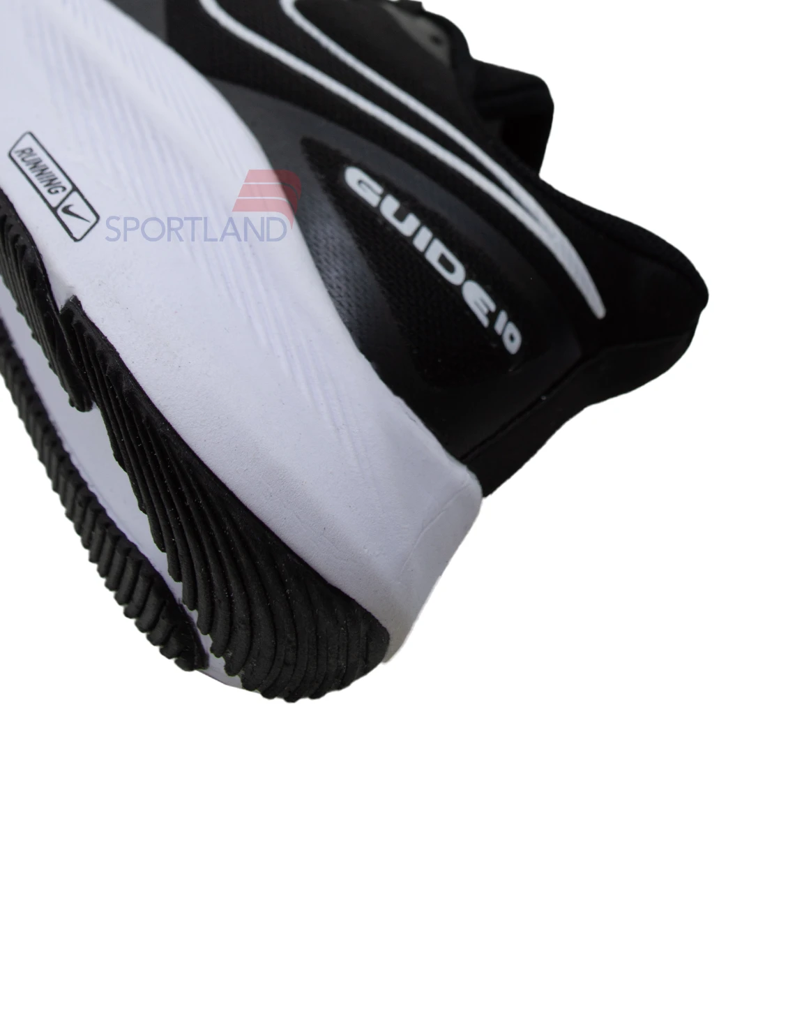 کفش دویدن زنانه نایکی Shield Guide10 W