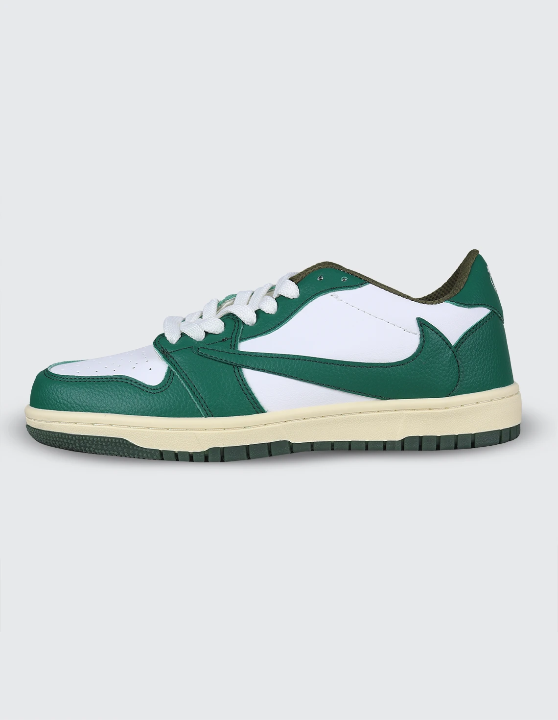 کفش روزانه مردانه نایک Nike Jordan 1 Low Travis Scott M