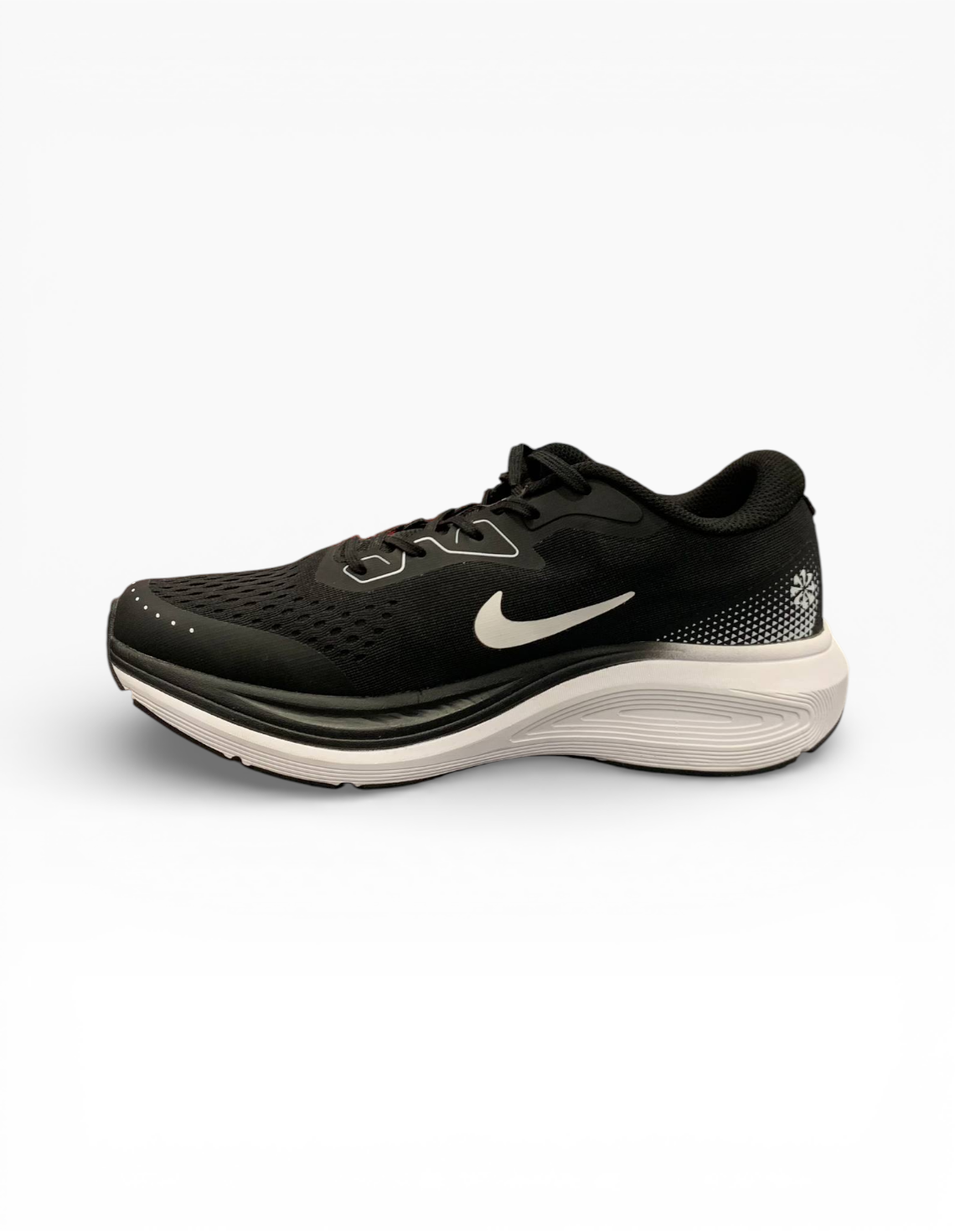 کفش دویدن مردانه نایکی React X M