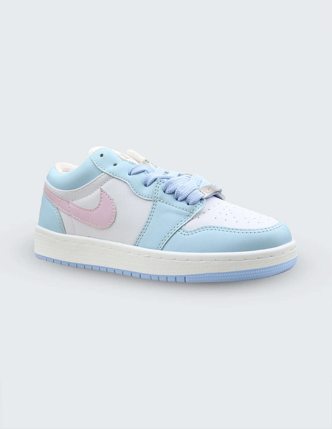 کفش روزانه زنانه نایک Nike Air Jordan 1 Low LX W