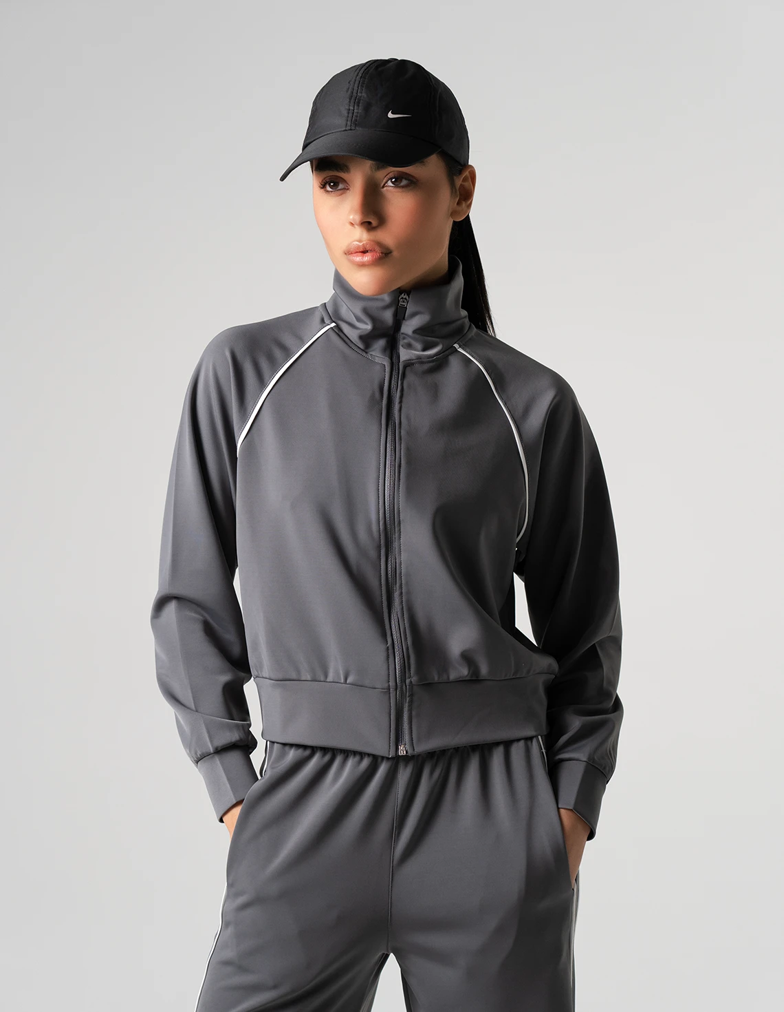 ست سویشرت و شلوار ورزشی زنانه اسپورتلند SHIFT Line W