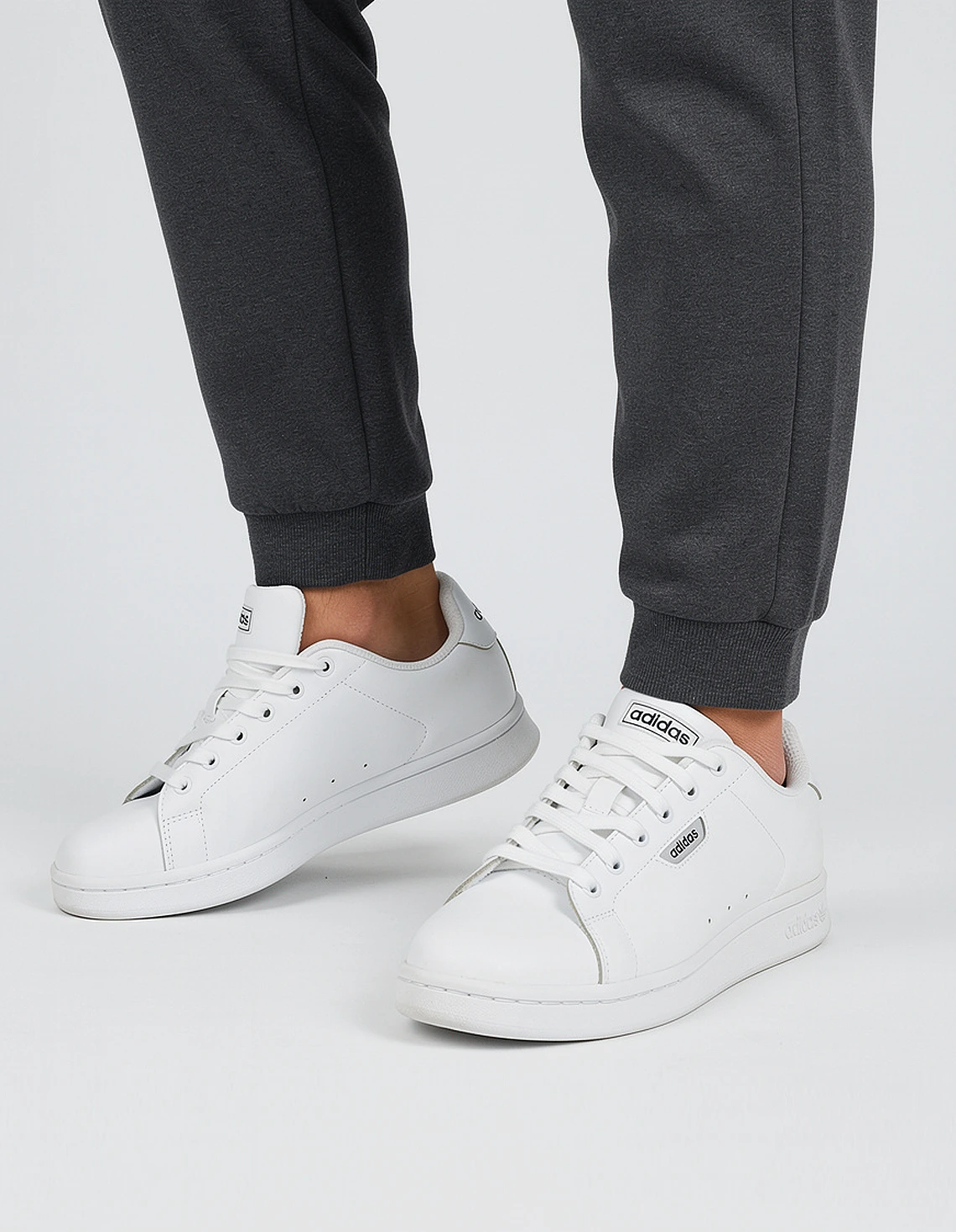 کفش روزانه مردانه آدیداس Urban Court M