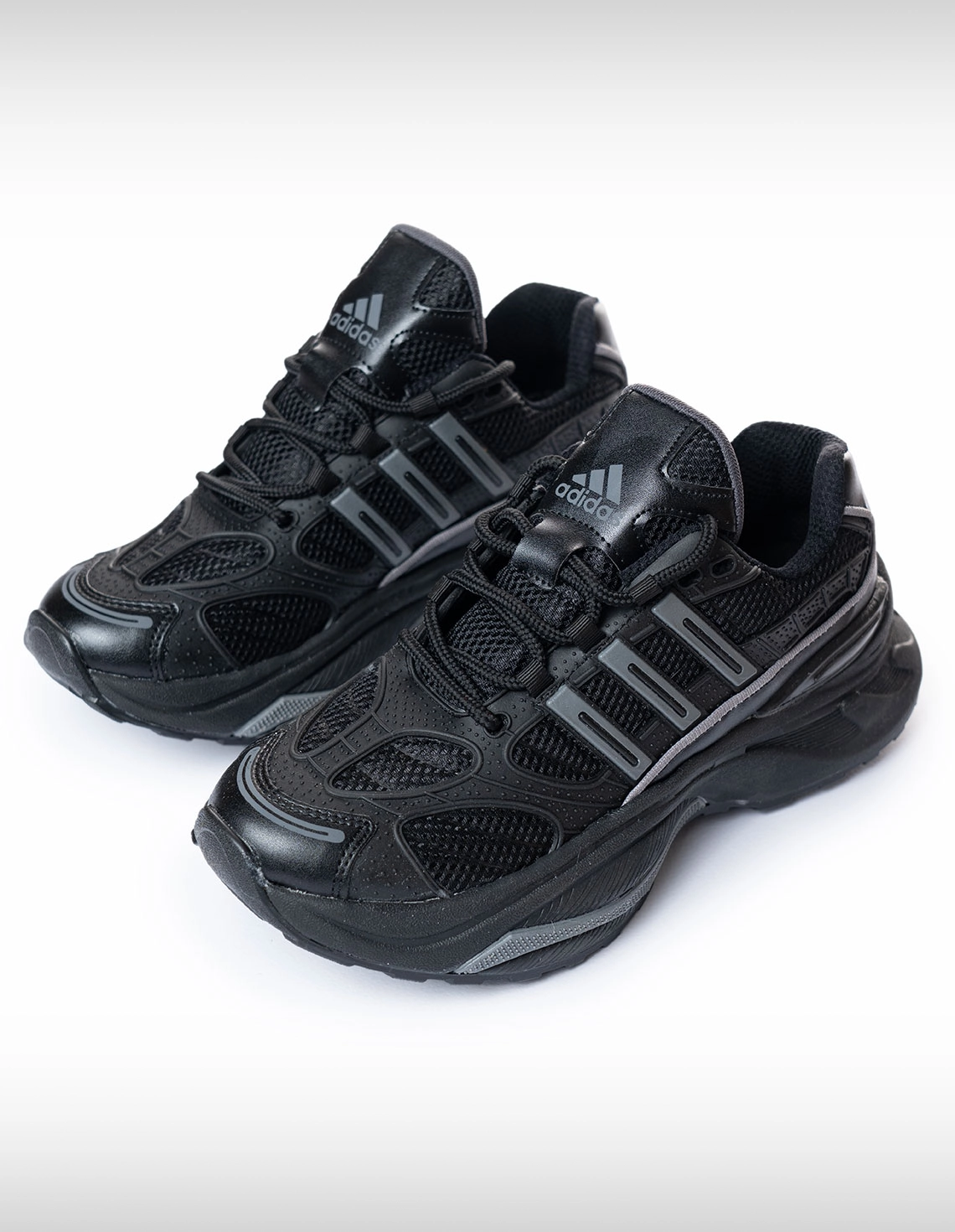 کفش روزانه مردانه آدیداس Adidas Adidas Ozweego M