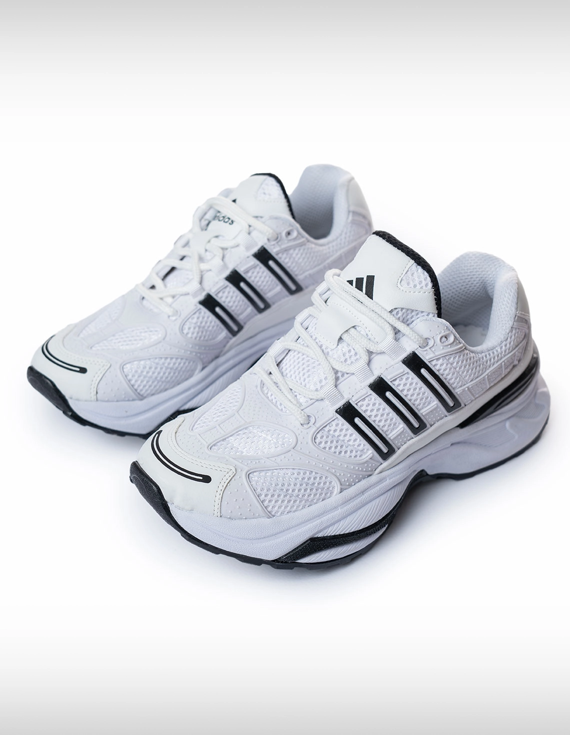 کفش روزانه مردانه آدیداس Adidas Adidas Ozweego M