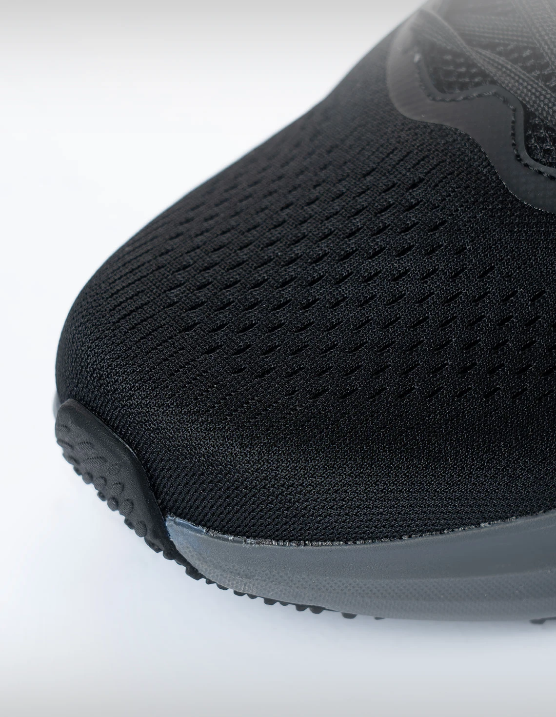 کفش دویدن مردانه آدیداس Adidas Alpha Bounce Premium M