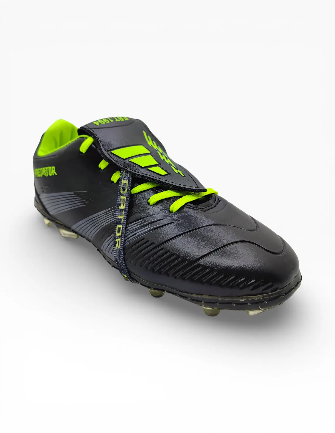 کفش فوتبال پسرانه آدیداس Predator J