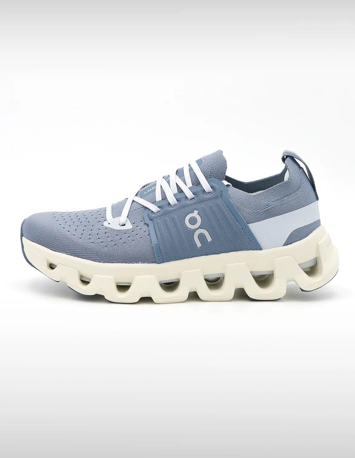 کتونی دویدن Unisex آن رانینگ Cloudswift 4 U